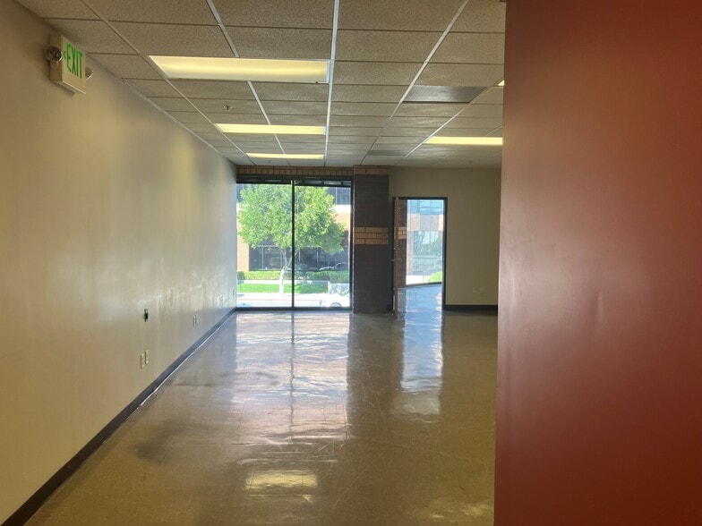 More Photos Of 111 N 1st St, Burbank Office For Lease