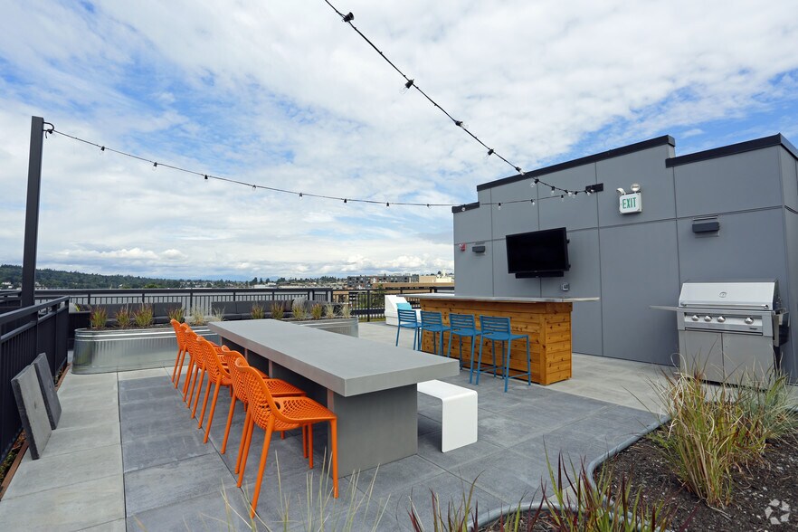 More Photos Of 1516 NW 51st St, Seattle Apartments For Sale