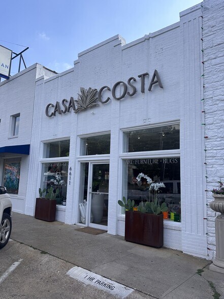 Primary Photo Of 6611 Hillcrest Ave, Dallas Storefront For Lease