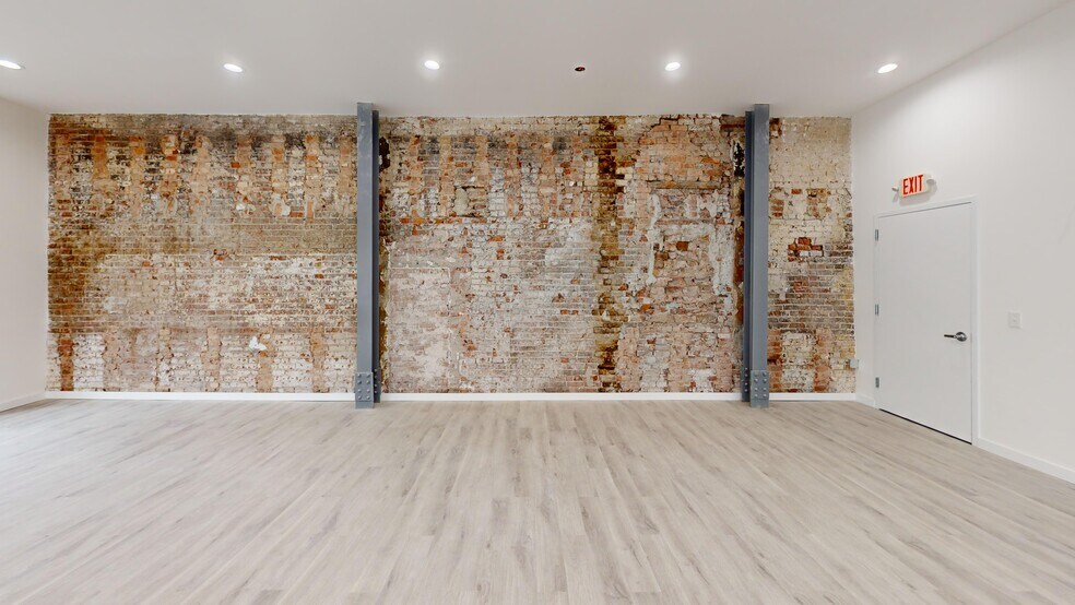 More Photos Of 252-256 Washington St, Newark Office For Lease