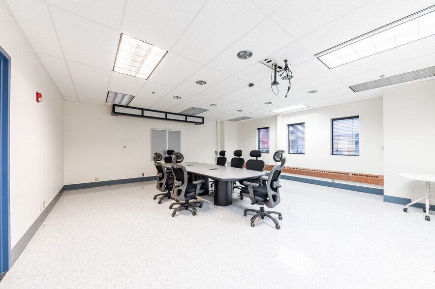 More Photos Of 347 W Main St, Clarksburg Office For Sale