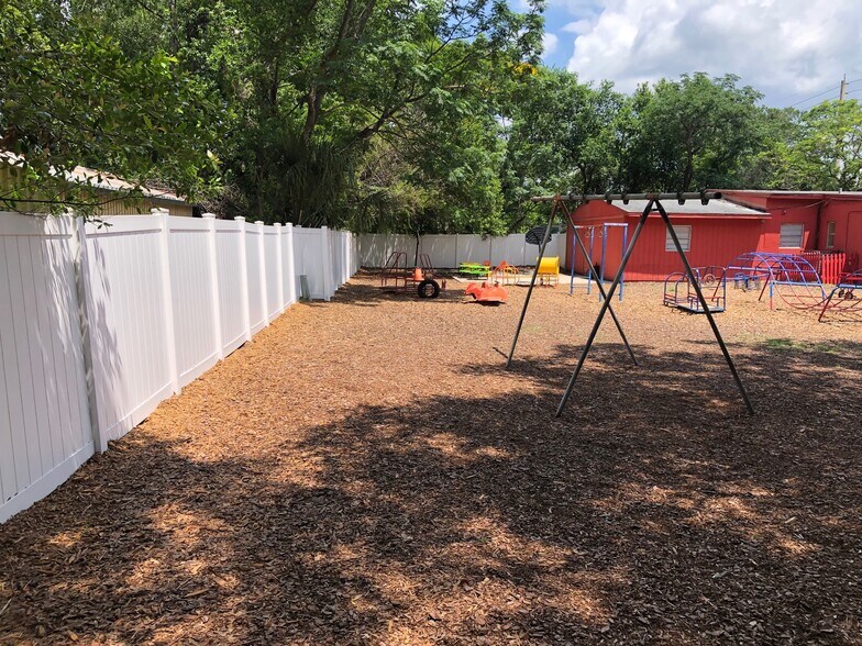 More Photos Of 1230 N Pine Hills Rd, Orlando Daycare Center For Sale