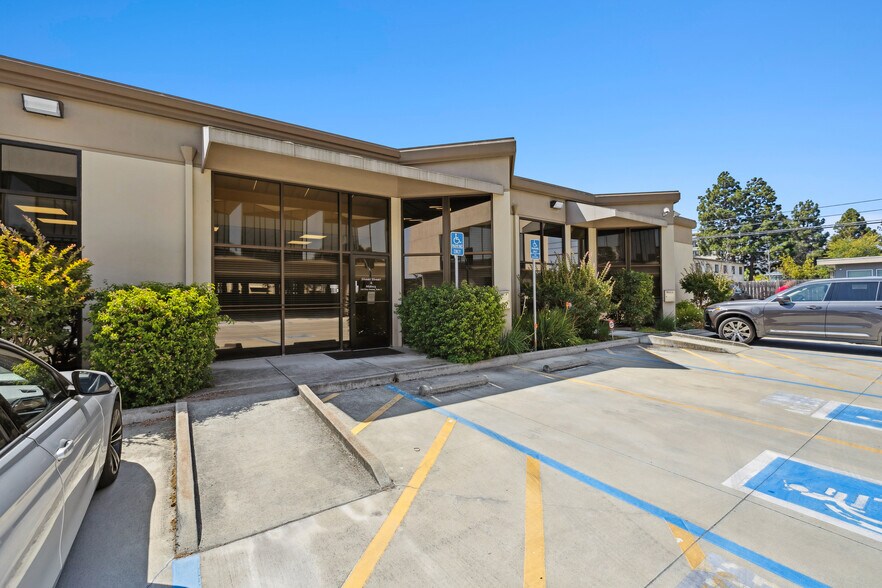 More Photos Of 550 Price Ave, Redwood City Office For Sale