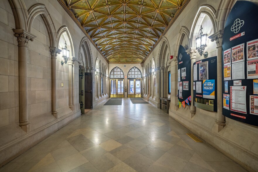 More Photos Of 77 W Washington St, Chicago Office For Lease