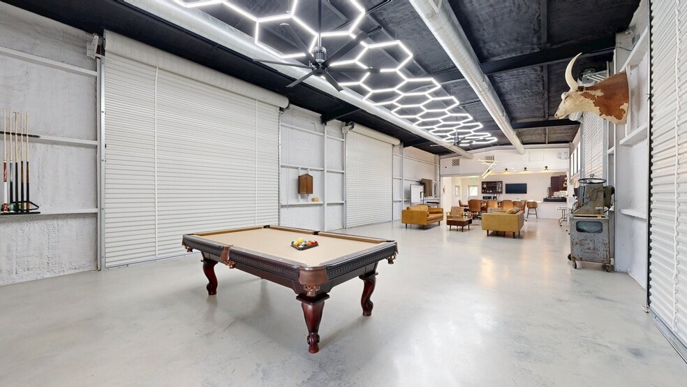 More Photos Of 7501 SH 71, Spicewood Unknown For Lease