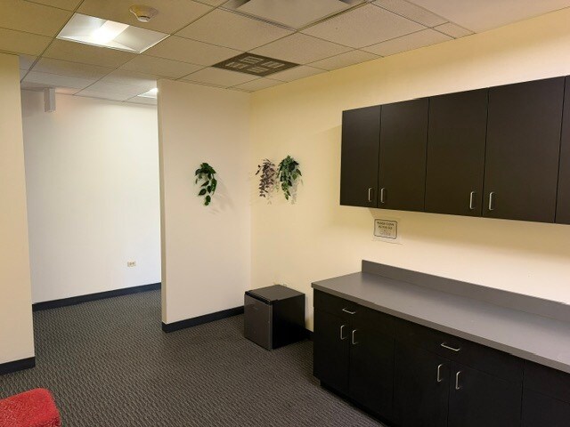 More Photos Of 1114 N Arlington Heights Rd, Arlington Heights Medical For Lease