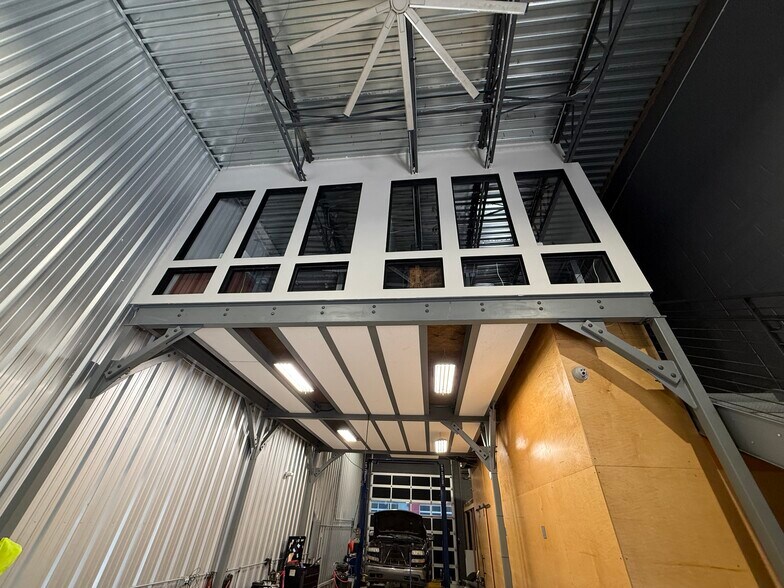 More Photos Of 2278 Manatt Ct, Castle Rock Warehouse For Lease