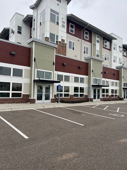 More Photos Of 2350 Hastings Ave, Newport Storefront Retail Office For Lease