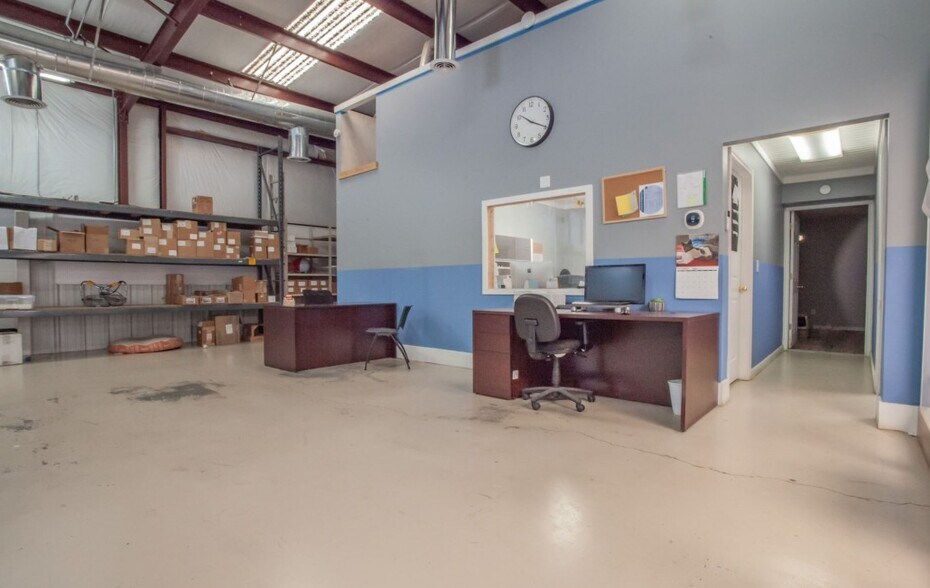 More Photos Of 4519 Highway 27, Buchanan Warehouse For Sale