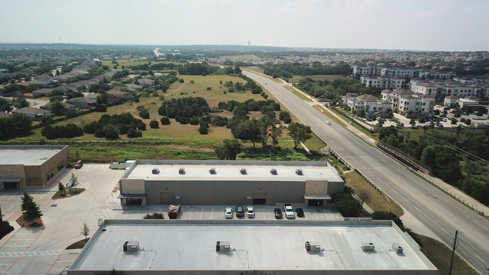 More Photos Of 190 N Bagdad Rd - Building E, Leander Warehouse For Lease
