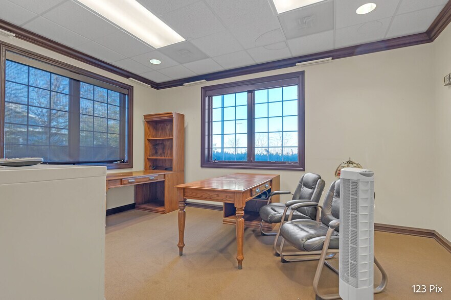 More Photos Of 41412 N Route 83, Antioch Office For Sale