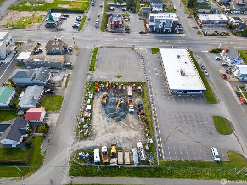 More Photos Of 2821 Commercial Ave, Anacortes Land For Sale