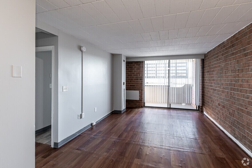 More Photos Of 59 Sumner St, Hartford Apartments For Sale