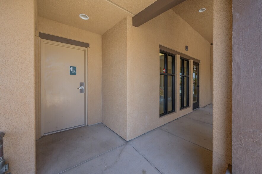 More Photos Of 1491 Palma Rd, Bullhead City Medical For Sale