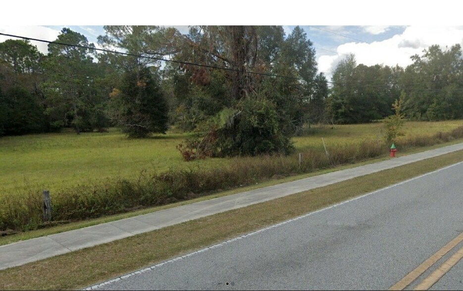 Primary Photo Of 818 SW County Road 252B, Lake City Multifamily For Sale