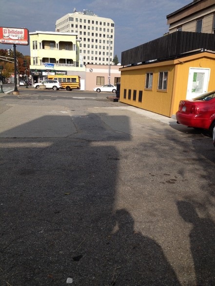 Primary Photo Of 275 Park Ave, Worcester Freestanding For Lease