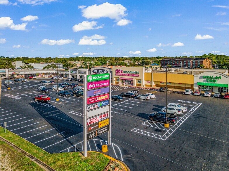 More Photos Of 5100-5198 Avenue H, Rosenberg Unknown For Lease