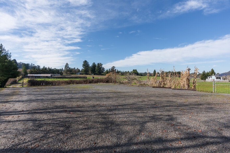 More Photos Of 5186 Gravenstein Hwy S, Sebastopol Restaurant For Sale