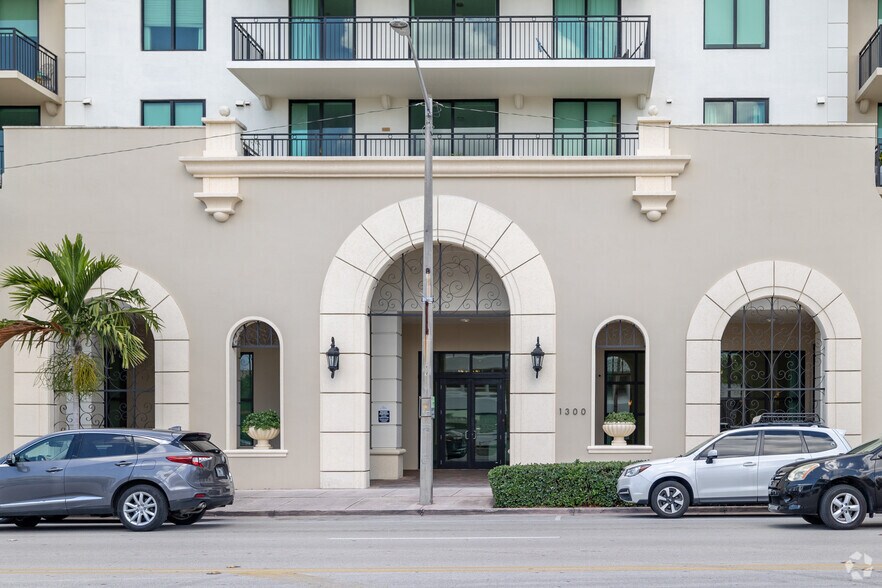 More Photos Of 1300 Ponce De Leon Blvd, Coral Gables Apartments For Sale