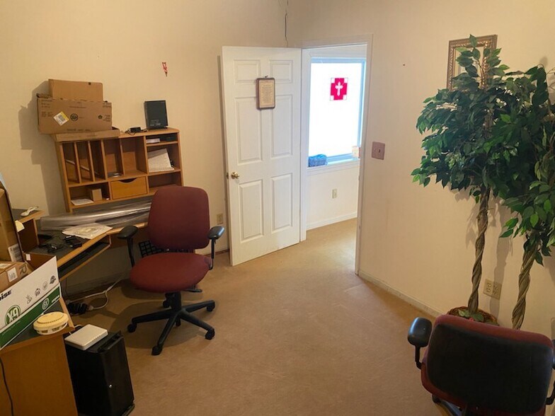 More Photos Of 2000 Hwy 44 E, Shepherdsville Religious Facility For Sale