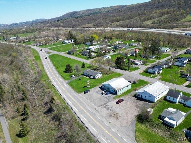 More Photos Of 262 Route 5S St, Mohawk Flex For Sale