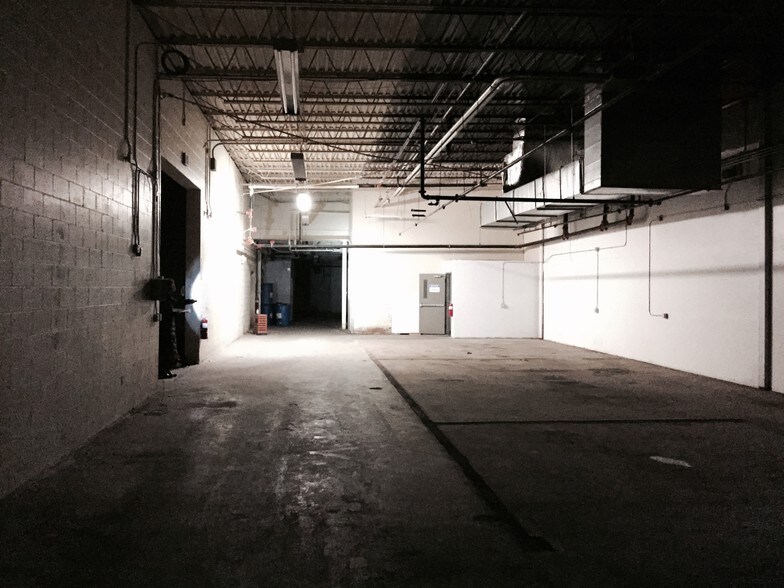 More Photos Of 1190 Main St, Richmond Freestanding For Lease