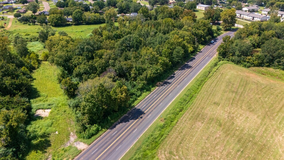 More Photos Of 1507 S Bolton St, Jacksonville Self Storage For Sale