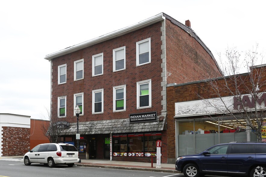 More Photos Of 433-437 Main St, Woburn Storefront Retail Residential For Sale