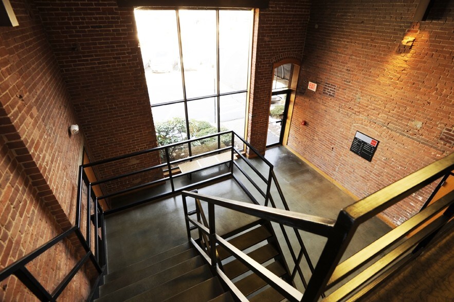 More Photos Of 63 Great Rd, Maynard Loft Creative Space For Lease