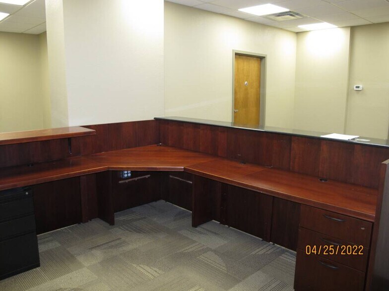 More Photos Of 4502 35th St, Orlando Office For Lease