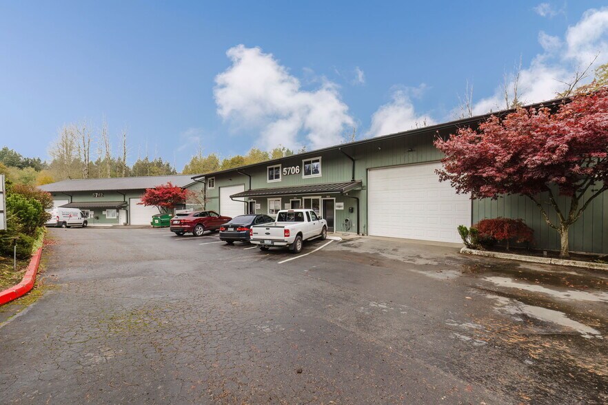 More Photos Of 5706 Bethel Rd, Port Orchard Warehouse For Sale