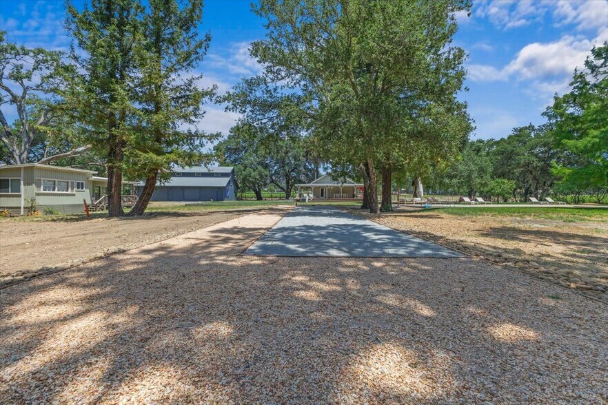 More Photos Of 5647 Highway 128, Geyserville Multifamily For Sale