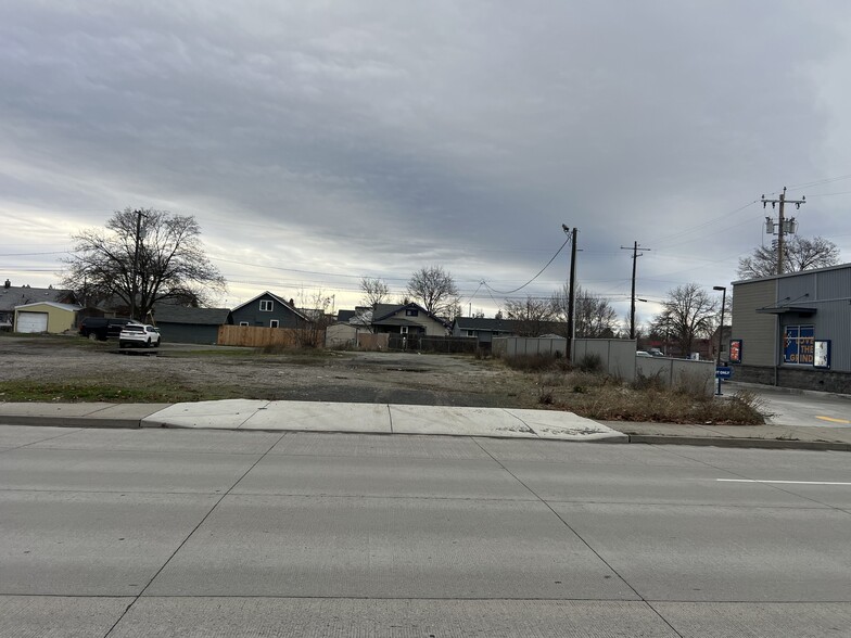 More Photos Of 408 Freya st, Spokane Land For Sale
