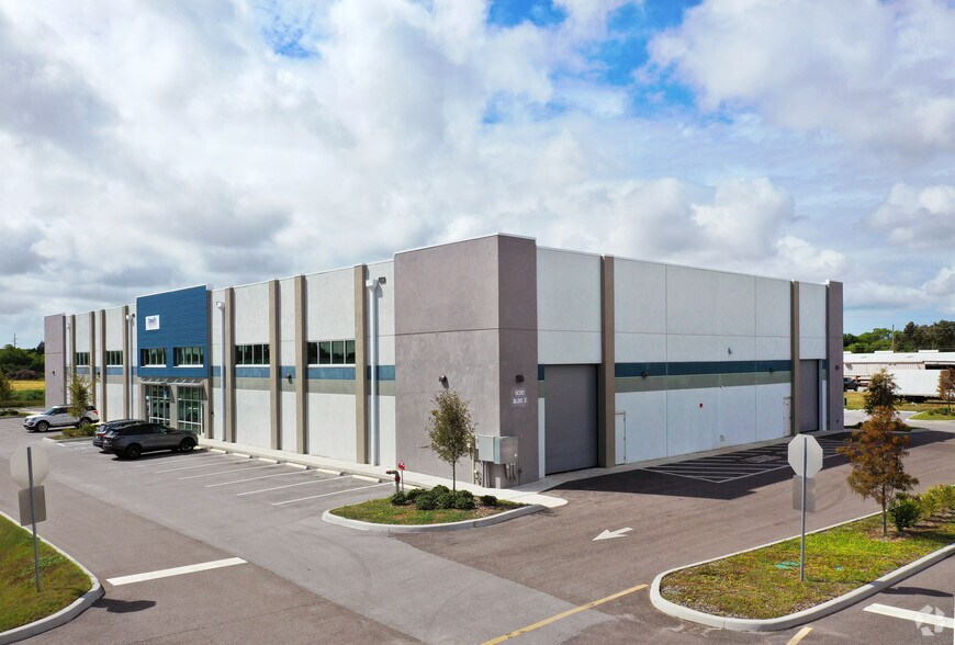 More Photos Of 9310 Ulmerton Rd, Largo Light Manufacturing For Sale