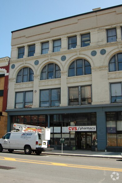 More Photos Of 433 State St, Schenectady Office For Lease