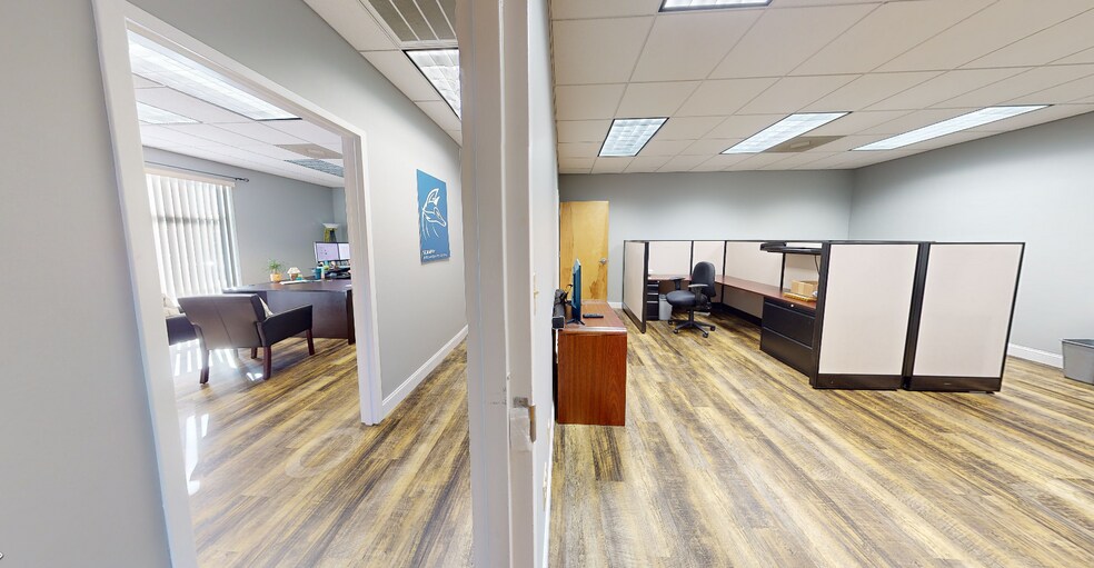 More Photos Of 1400-1414 Village Harbor Dr, Lake Wylie Medical For Lease