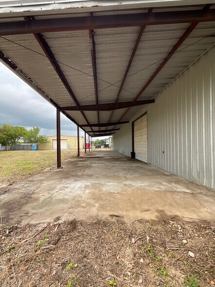 More Photos Of 3201 Texas Ave, La Marque Warehouse For Sale