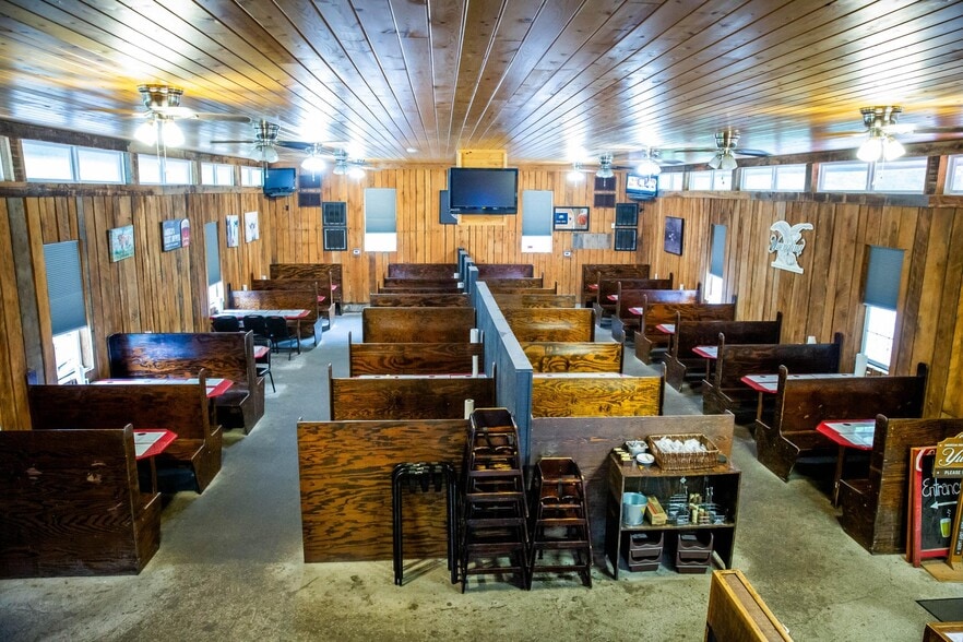 More Photos Of 310 Keller Ave, Fayetteville Restaurant For Sale