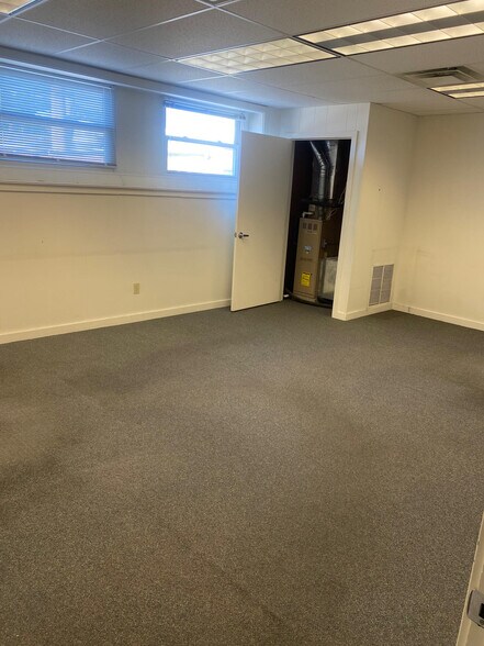 More Photos Of 315-329 E 2nd St, Boyertown Flex For Sale