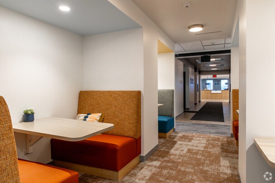 More Photos Of 3838 N Central Ave, Phoenix Coworking Space