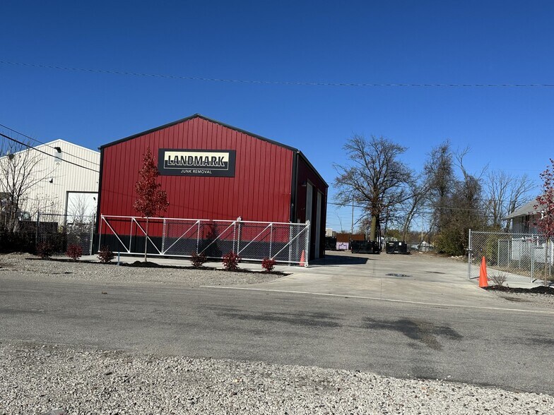 More Photos Of 517 E Hawthorne St, Fort Wayne Industrial For Lease