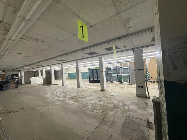 More Photos Of 10-20 Washington Ave, Irvington Storefront Retail Office For Lease
