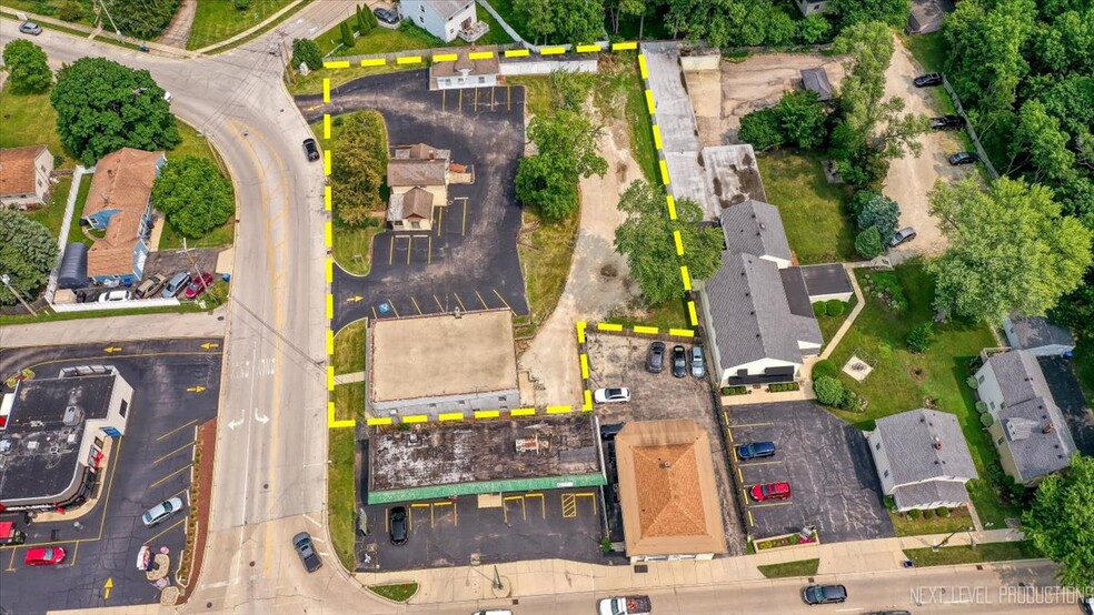 Primary Photo Of 6 N 9th St, St Charles Freestanding For Sale