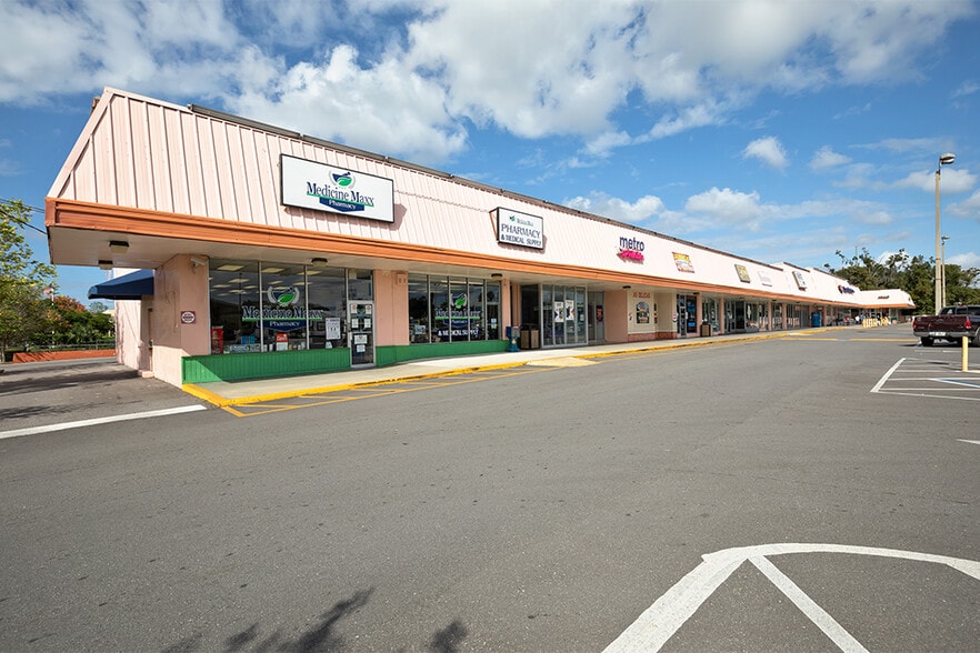 More Photos Of 606-616 S Dillard St, Winter Garden Unknown For Lease