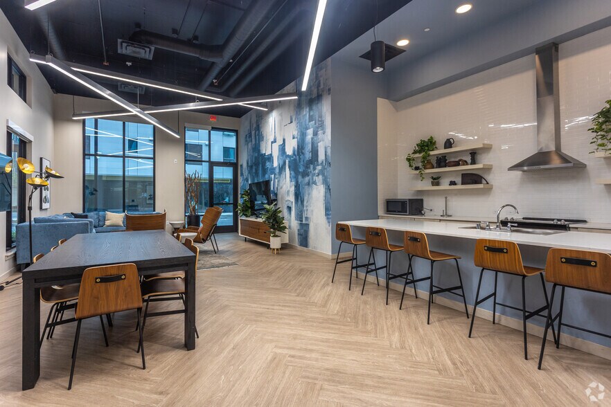 More Photos Of 15311 33rd Ave S, Seatac Apartments For Lease