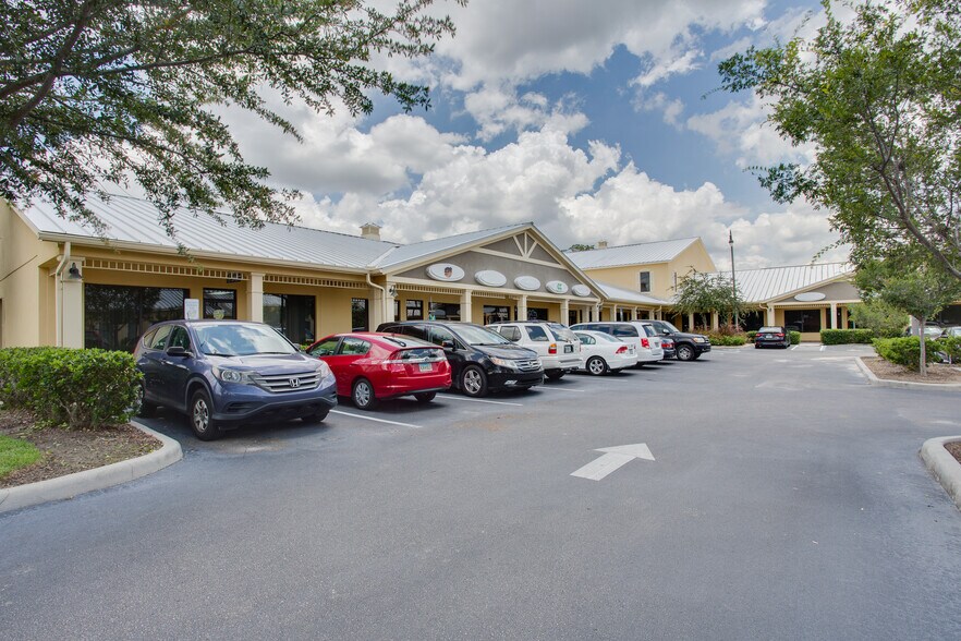 More Photos Of 855 E Plant St, Winter Garden Freestanding For Lease
