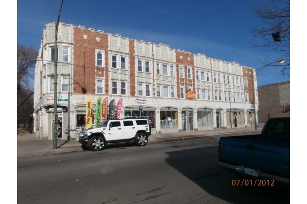 More Photos Of 932-944 E 79th St, Chicago Apartments For Sale