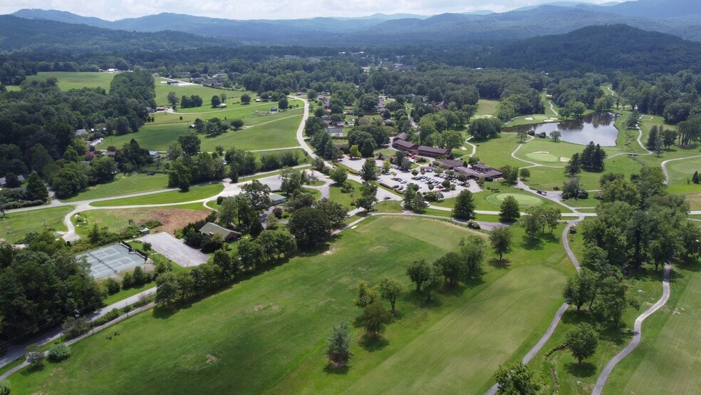 More Photos Of 450 Brickyard Rd, Etowah Golf Course Driving Range For Sale