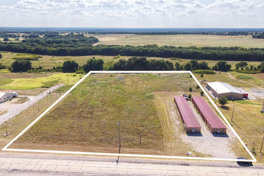 Primary Photo Of 19640 US Highway 77, Thackerville Specialty For Sale