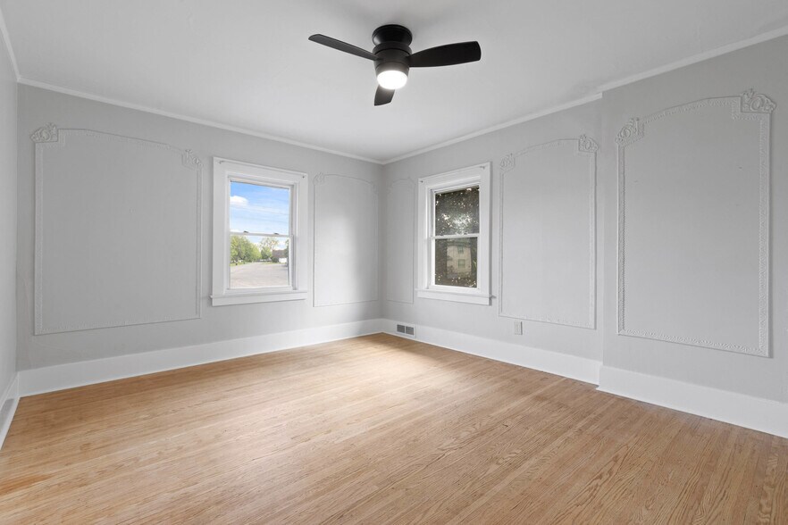 More Photos Of 62 Empire Blvd, Rochester Medical For Sale